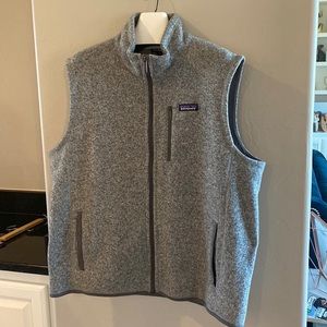 Grey men’s Patagonia vest XL
